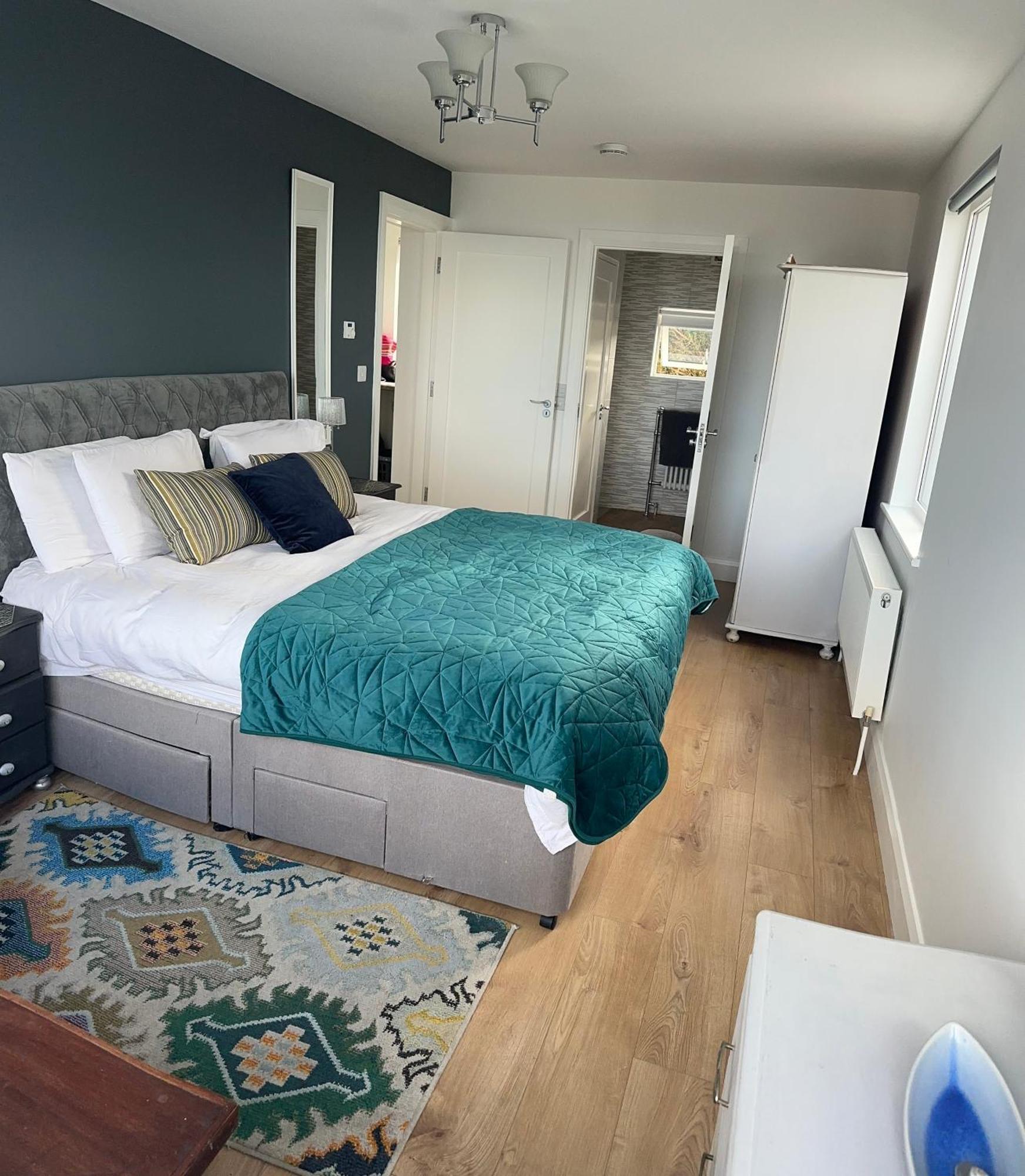 Zepher Apartment دولين المظهر الخارجي الصورة